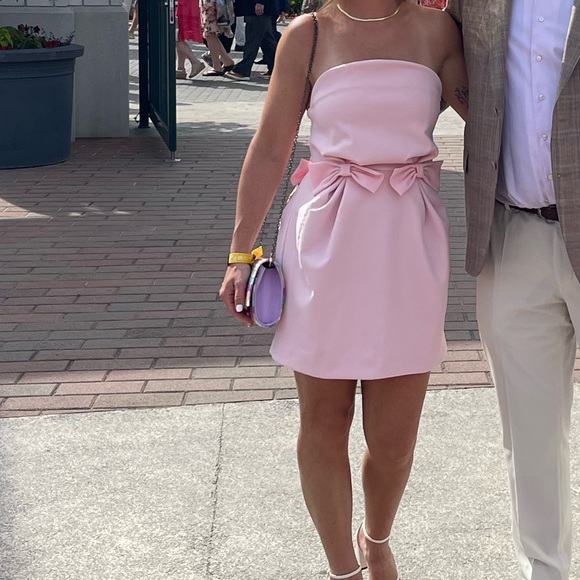 Pink Strapless Dress with Bow Detail - Picture 5 of 6